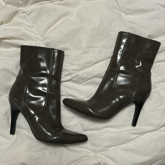 SOLD - Picture 1 of 3